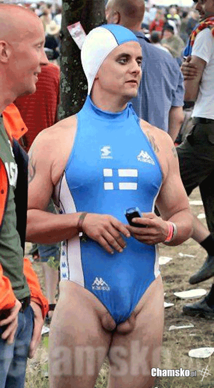 Sexowna pływaczka