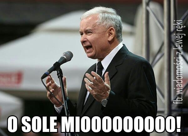 recital Jarosława przed Pałacem Prezydenckim