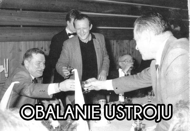 PRL umarł w oparach etanolu