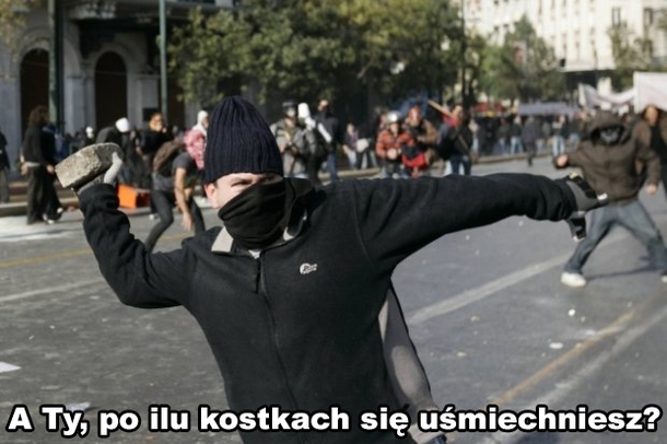 A Ty po ilu kostkach się uśmiechniesz?