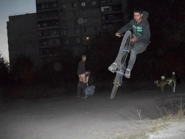 takie tam na rowerze :