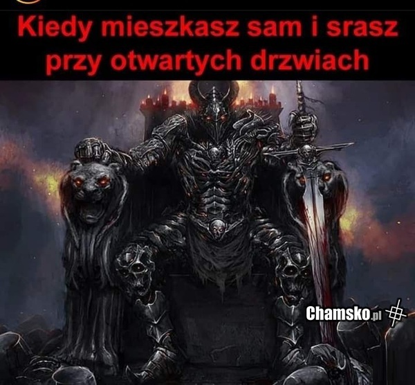 Sranie przy otwartych drzwiach