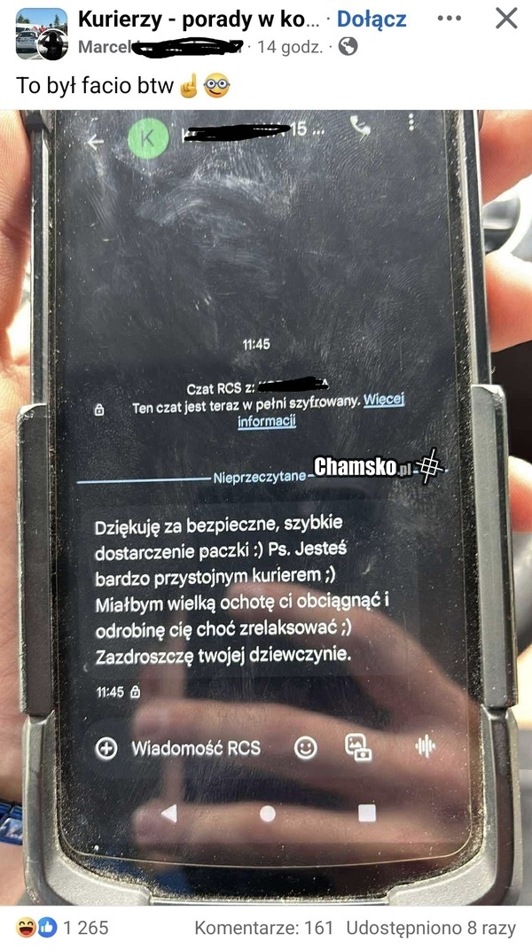Przystojny kurier