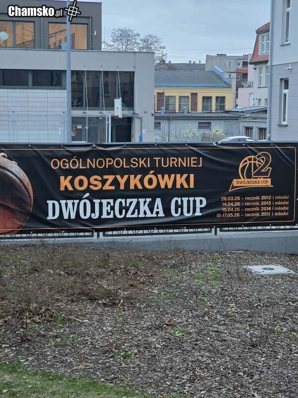 Mocny turniej