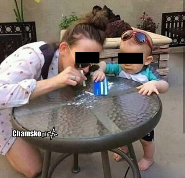 Mamo, co robisz?