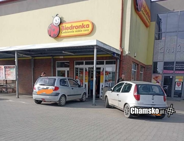 Jeszcze wjedź tym autem do sklepu... - No dobra