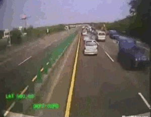 Trąbie a chuje się nie cofną... co za typy...