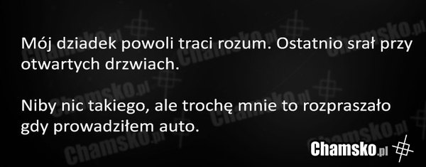 Sranie przy otwartych drzwiach