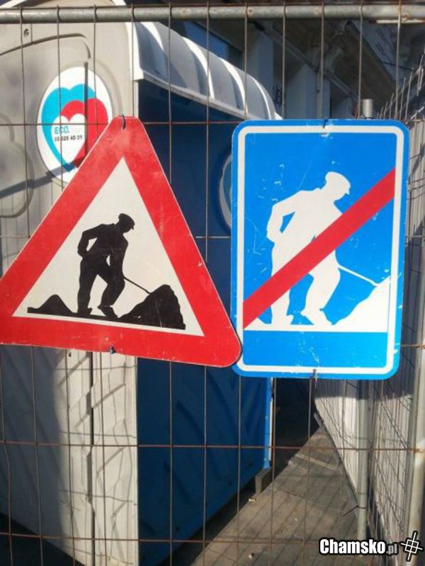 Zakac pracy białym pracownikom?