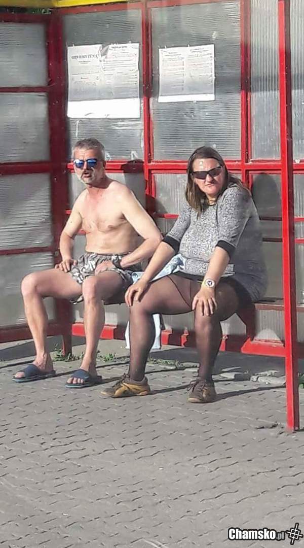 Twoja stara z konkubentem.